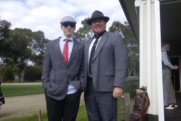 Warwick & son Hamish Brown- caddy Warwick & son Hamish Brown- caddy