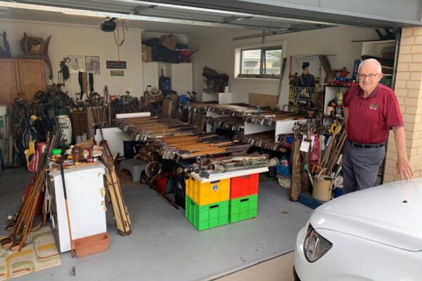 peter with clubs